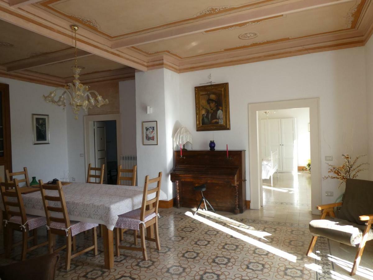 Casa Diamanti-Fox 33 Via Guglielmo Marconi Sonnino Exterior foto